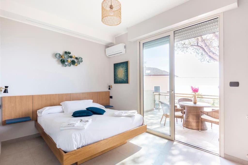 Bed and Breakfast Frontemare Formia Exterior foto